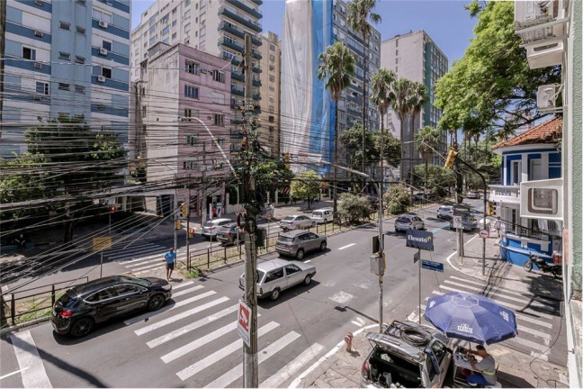 Imagem Apartamento com 4 Quartos à Venda, 147 m² em Independência - Porto Alegre