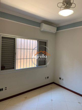 Imagem Casa com 3 Quartos à Venda, 240 m² em Jardim Itamaracá - Mogi Guaçu Imagem Casa com 3 Quartos à Venda, 240 m² em Jardim Itamaracá - Mogi Guaçu