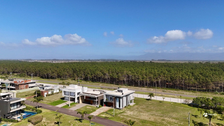 Imagem Casa de Condomínio com 4 Quartos à Venda, 250 m² em Capão Novo - Capão Da Canoa