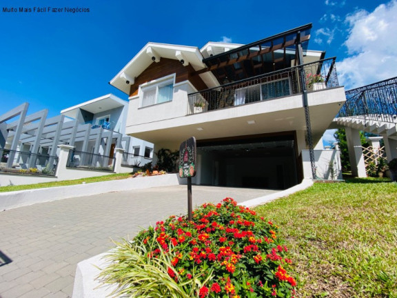 Imagem Casa com 3 Quartos à Venda, 358 m² em Recanto Do Sessego - Nova Petrópolis