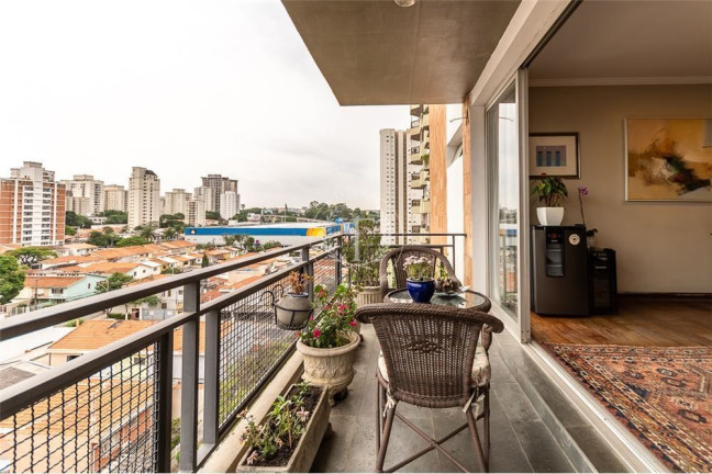 Imagem Apartamento com 3 Quartos à Venda, 143 m² em Campo Belo - São Paulo