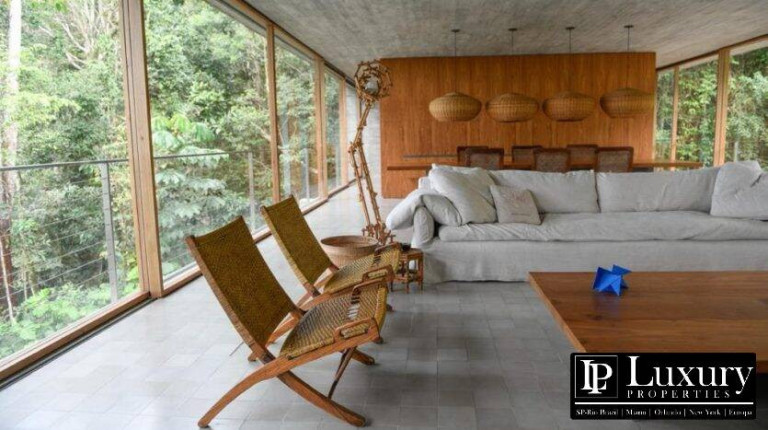 Imagem Casa de Condomínio com 4 Quartos à Venda, em Iporanga - Guarujá Imagem Casa de Condomínio com 4 Quartos à Venda, em Iporanga - Guarujá