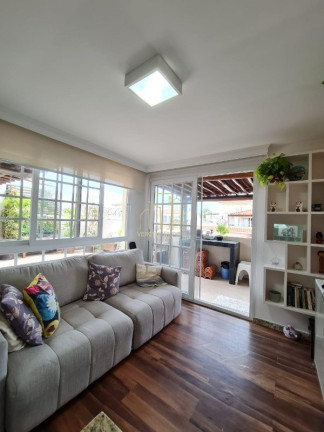 Imagem Imóvel com 3 Quartos à Venda, 233 m² em Piatã - Salvador