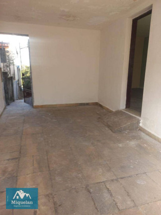 Imagem Casa com 3 Quartos à Venda, 300 m² em Vila Irmãos Arnoni - São Paulo