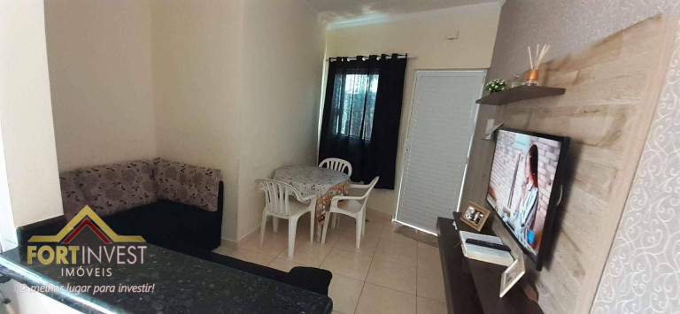 Imóvel com 2 Quartos à Venda, 49 m² em Princesa - Praia Grande
