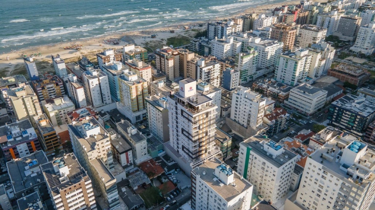 Imagem Apartamento com 3 Quartos à Venda, 163 m² em Centro - Capão Da Canoa