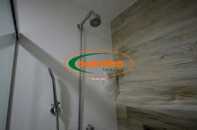 Imagem Apartamento com 4 Quartos à Venda, 138 m² em Maracanã - Rio De Janeiro Imagem Apartamento com 4 Quartos à Venda, 138 m² em Maracanã - Rio De Janeiro