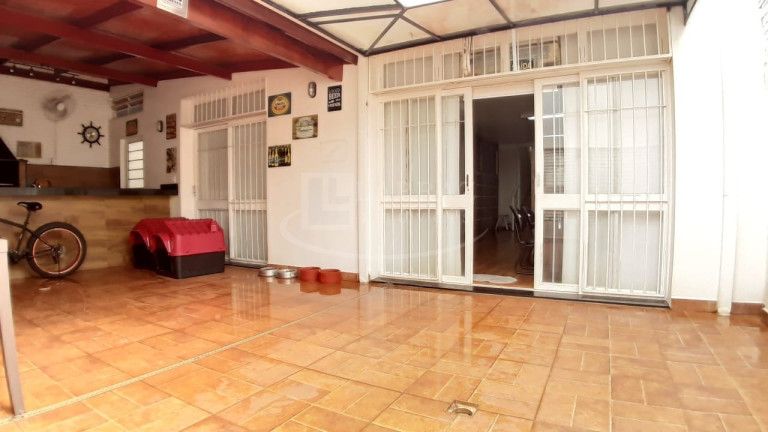 Imagem Imóvel com 3 Quartos à Venda, 328 m² em Campos Elíseos - Ribeirão Preto Imagem Imóvel com 3 Quartos à Venda, 328 m² em Campos Elíseos - Ribeirão Preto