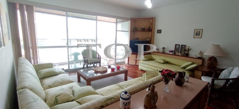 Apartamento com 4 Quartos para Alugar, 150 m² em Pitangueiras - Guarujá
