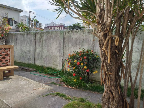 Imagem Casa com 4 Quartos para Alugar,  em Centro - Campos Dos Goytacazes