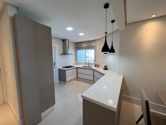Imagem Apartamento com 3 Quartos à Venda, 126 m² em Centro - Balneário Camboriú Imagem Apartamento com 3 Quartos à Venda, 126 m² em Centro - Balneário Camboriú