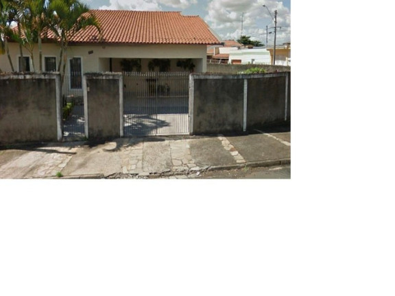 Casa com 3 Quartos à Venda, 370 m² em Parque Hongaro - Sumaré
