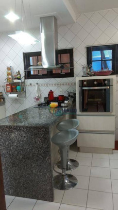 Imagem Casa com 4 Quartos à Venda, 320 m² em Itaipu - Niterói