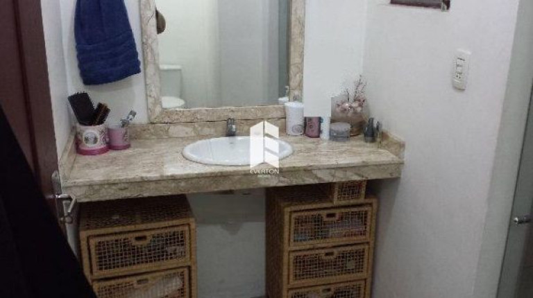 Imagem Casa com 5 Quartos à Venda, 300 m² em Nossa Senhora Do Rosário - Santa Maria Imagem Casa com 5 Quartos à Venda, 300 m² em Nossa Senhora Do Rosário - Santa Maria