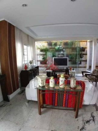 Imagem Casa com 2 Quartos à Venda, 300 m² em Santa Rosa - Niterói Imagem Casa com 2 Quartos à Venda, 300 m² em Santa Rosa - Niterói