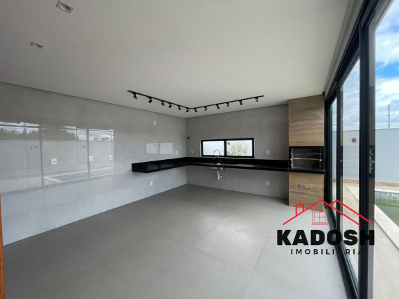 Imagem Casa com 3 Quartos à Venda, 253 m² em Registro - Feira De Santana