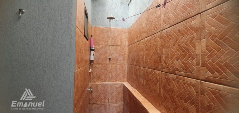 Imagem Casa com 2 Quartos à Venda, 144 m² em Monte Castelo - Campo Grande