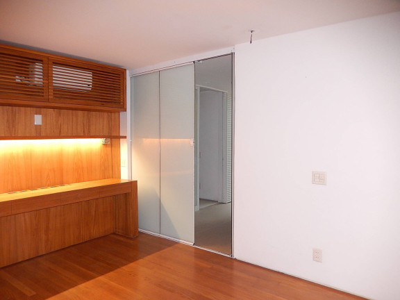 Imagem Apartamento com 3 Quartos à Venda, 220 m² em Leblon - Rio De Janeiro Imagem Apartamento com 3 Quartos à Venda, 220 m² em Leblon - Rio De Janeiro