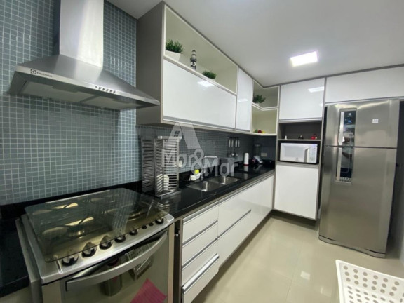 Imagem Apartamento com 3 Quartos à Venda, 114 m² em Pitangueiras - Guarujá