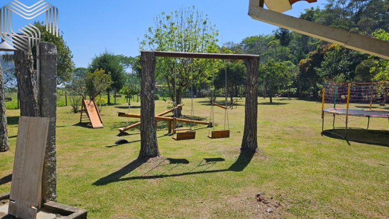 Imagem Imóvel com 8 Quartos à Venda, 2.500 m² em Amparo - Nova Friburgo Imagem Imóvel com 8 Quartos à Venda, 2.500 m² em Amparo - Nova Friburgo