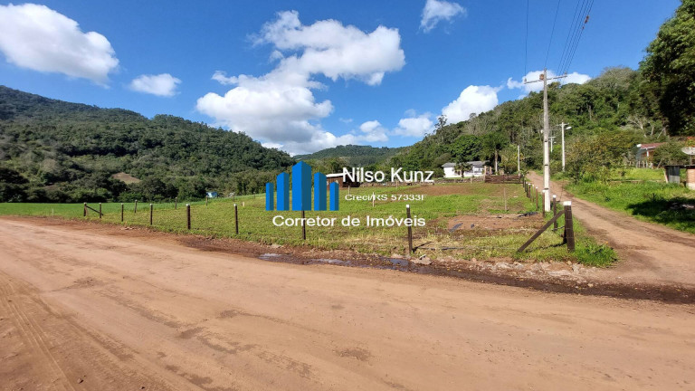 Chácara à Venda, 2 m² em Roca Sales