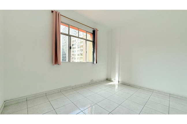 Imagem Apartamento com 1 Quarto à Venda, 43 m² em Centro Histórico - Porto Alegre Imagem Apartamento com 1 Quarto à Venda, 43 m² em Centro Histórico - Porto Alegre
