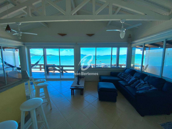 Imagem Casa com 3 Quartos para Temporada, em Canto Grande - Bombinhas Imagem Casa com 3 Quartos para Temporada, em Canto Grande - Bombinhas