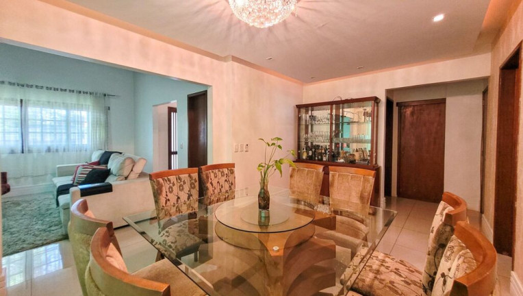 Imagem Casa com 4 Quartos à Venda, 267 m² em Jardim Itu - Porto Alegre