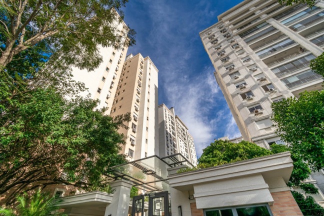 Imagem Apartamento com 2 Quartos à Venda, 68 m² em Passo Da Areia - Porto Alegre Imagem Apartamento com 2 Quartos à Venda, 68 m² em Passo Da Areia - Porto Alegre