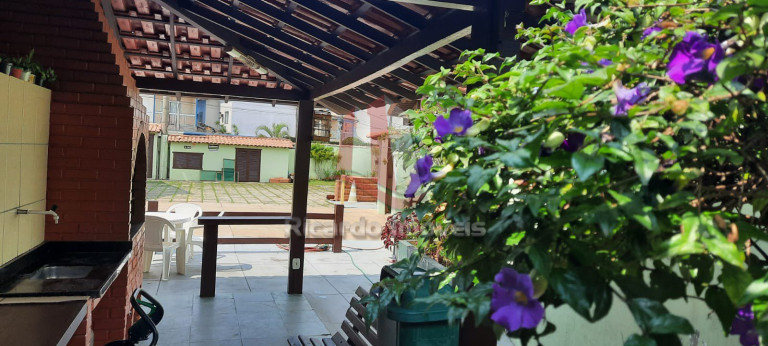 Imagem Imóvel com 2 Quartos à Venda, 80 m²