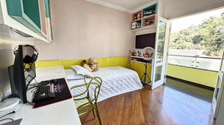 Imagem Casa com 3 Quartos à Venda, em Parque Monte Alegre - Taboão Da Serra Imagem Casa com 3 Quartos à Venda, em Parque Monte Alegre - Taboão Da Serra