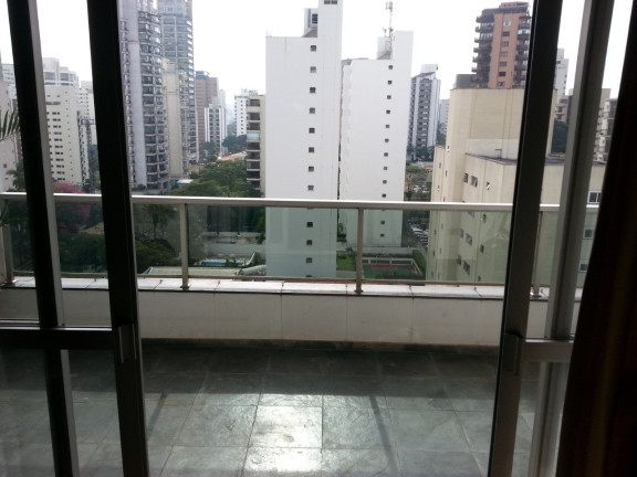 Imagem Imóvel com 4 Quartos à Venda, 220 m² em Moema - São Paulo