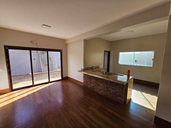 Casa com 2 Quartos à Venda, 126 m² em Acapulco - Tangará Da Serra