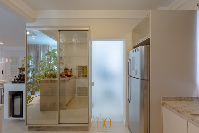 Imagem Apartamento com 3 Quartos à Venda, 133 m² em Centro - Balneário Camboriú Imagem Apartamento com 3 Quartos à Venda, 133 m² em Centro - Balneário Camboriú