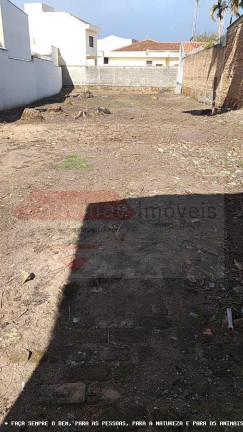 Terreno à Venda, 726 m² em Vila São João - Caçapava