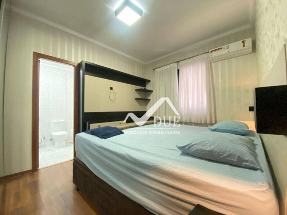 Imagem Apartamento com 3 Quartos à Venda, 134 m² em Pompéia - Santos Imagem Apartamento com 3 Quartos à Venda, 134 m² em Pompéia - Santos