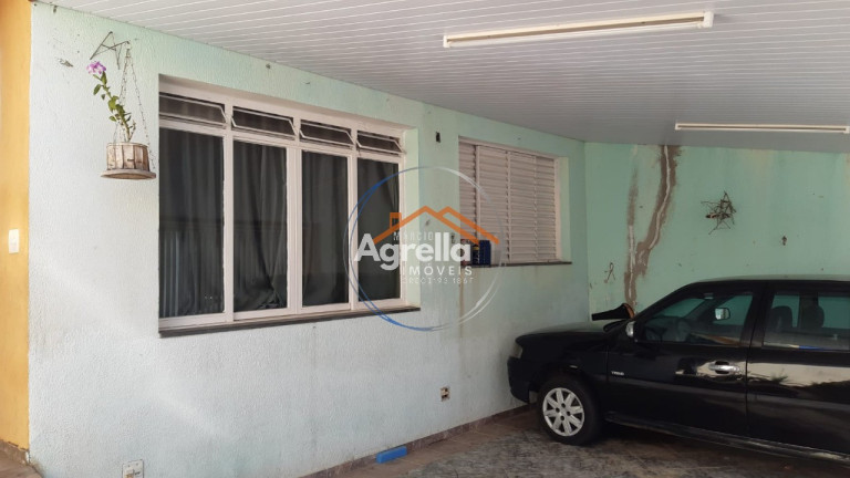 Imagem Casa com 2 Quartos à Venda, 134 m² em Jardim Novo Itacolomi - Mogi Guaçu Imagem Casa com 2 Quartos à Venda, 134 m² em Jardim Novo Itacolomi - Mogi Guaçu