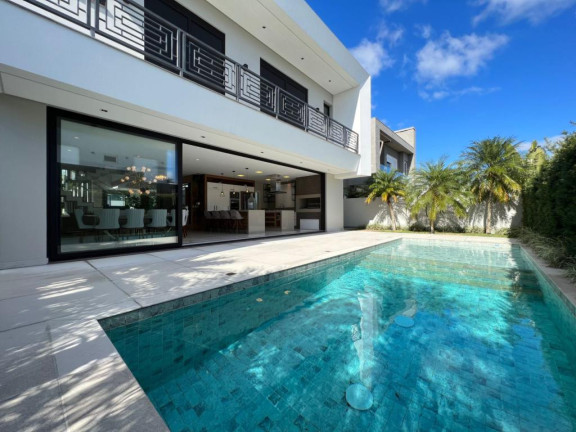 Imagem Casa com 5 Quartos à Venda, 370 m² em -- - Capao Da Canoa Imagem Casa com 5 Quartos à Venda, 370 m² em -- - Capao Da Canoa