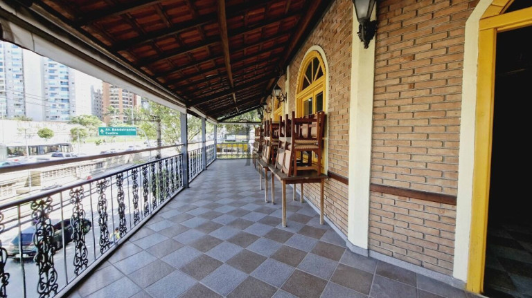 Imagem Sobrado com 6 Quartos à Venda, 1.368 m² em Campo Belo - São Paulo