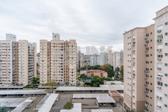 Imagem Apartamento com 3 Quartos à Venda, 95 m² em Passo Da Areia - Porto Alegre Imagem Apartamento com 3 Quartos à Venda, 95 m² em Passo Da Areia - Porto Alegre