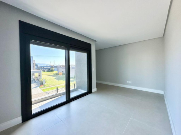 Imagem Casa com 4 Quartos à Venda, 280 m² em Parque Antartica - Capao Da Canoa