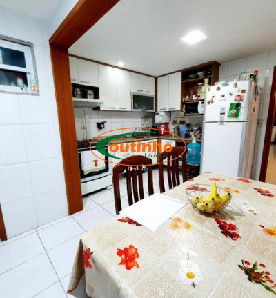 Imagem Casa com 3 Quartos à Venda, 151 m² em Tijuca - Rio De Janeiro Imagem Casa com 3 Quartos à Venda, 151 m² em Tijuca - Rio De Janeiro