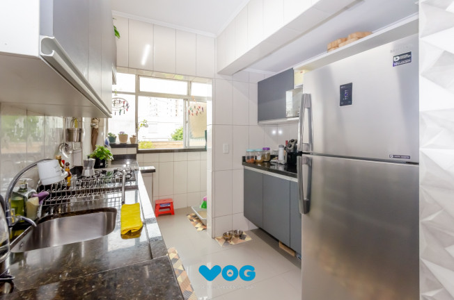 Imagem Imóvel com 2 Quartos à Venda, 64 m² em Jardim Botânico - Porto Alegre Imagem Imóvel com 2 Quartos à Venda, 64 m² em Jardim Botânico - Porto Alegre