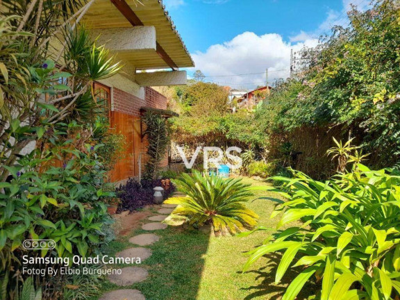 Imagem Casa com 4 Quartos à Venda, 430 m² em Golfe - Teresópolis