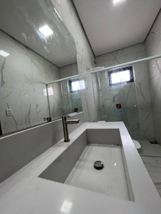 Imagem Casa com 3 Quartos à Venda, 145 m² em Tijucal - Cuiabá