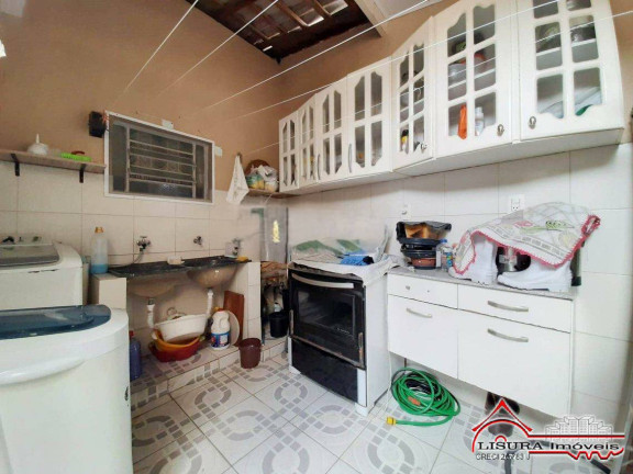 Imagem Casa com 3 Quartos à Venda, 110 m² em Parque Santo Antônio - Jacareí Imagem Casa com 3 Quartos à Venda, 110 m² em Parque Santo Antônio - Jacareí