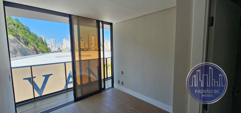 Imagem Apartamento com 2 Quartos à Venda, 84 m² em Estados - Balneário Camboriú Imagem Apartamento com 2 Quartos à Venda, 84 m² em Estados - Balneário Camboriú