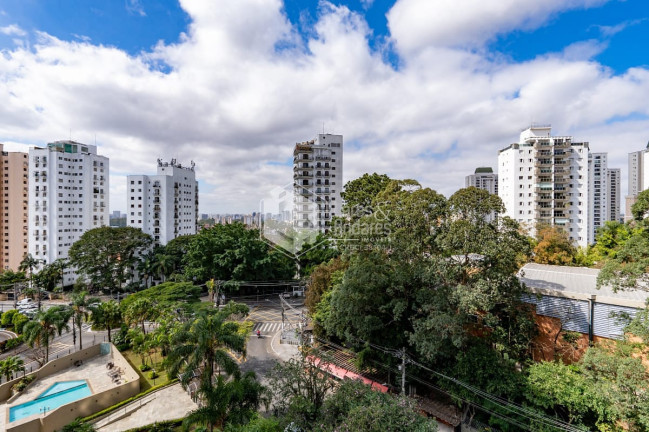 Imagem Apartamento com 4 Quartos à Venda, 272 m² em Vila Suzana - São Paulo