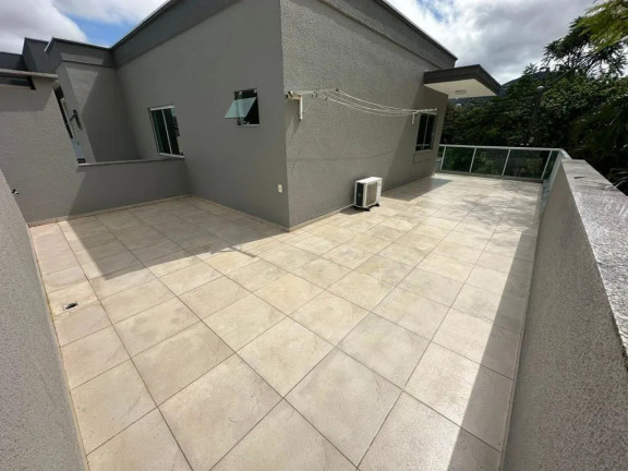 Casa com 4 Quartos à Venda, 210 m² em Casa Branca - Itapema