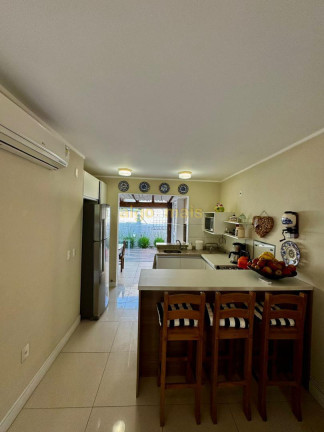 Imagem Casa com 2 Quartos à Venda, 232 m² em Condominio Casa Hermosa - Xangri-lá Imagem Casa com 2 Quartos à Venda, 232 m² em Condominio Casa Hermosa - Xangri-lá